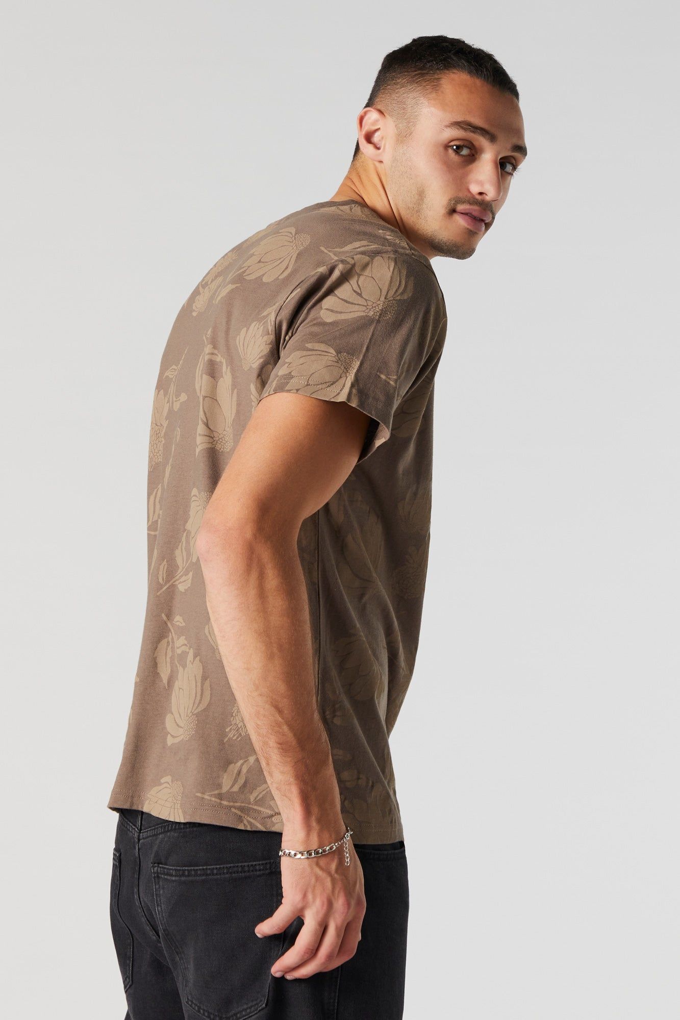 Chunky Floral Graphic T-Shirt sold by Urban Planet product image thumbnail 5