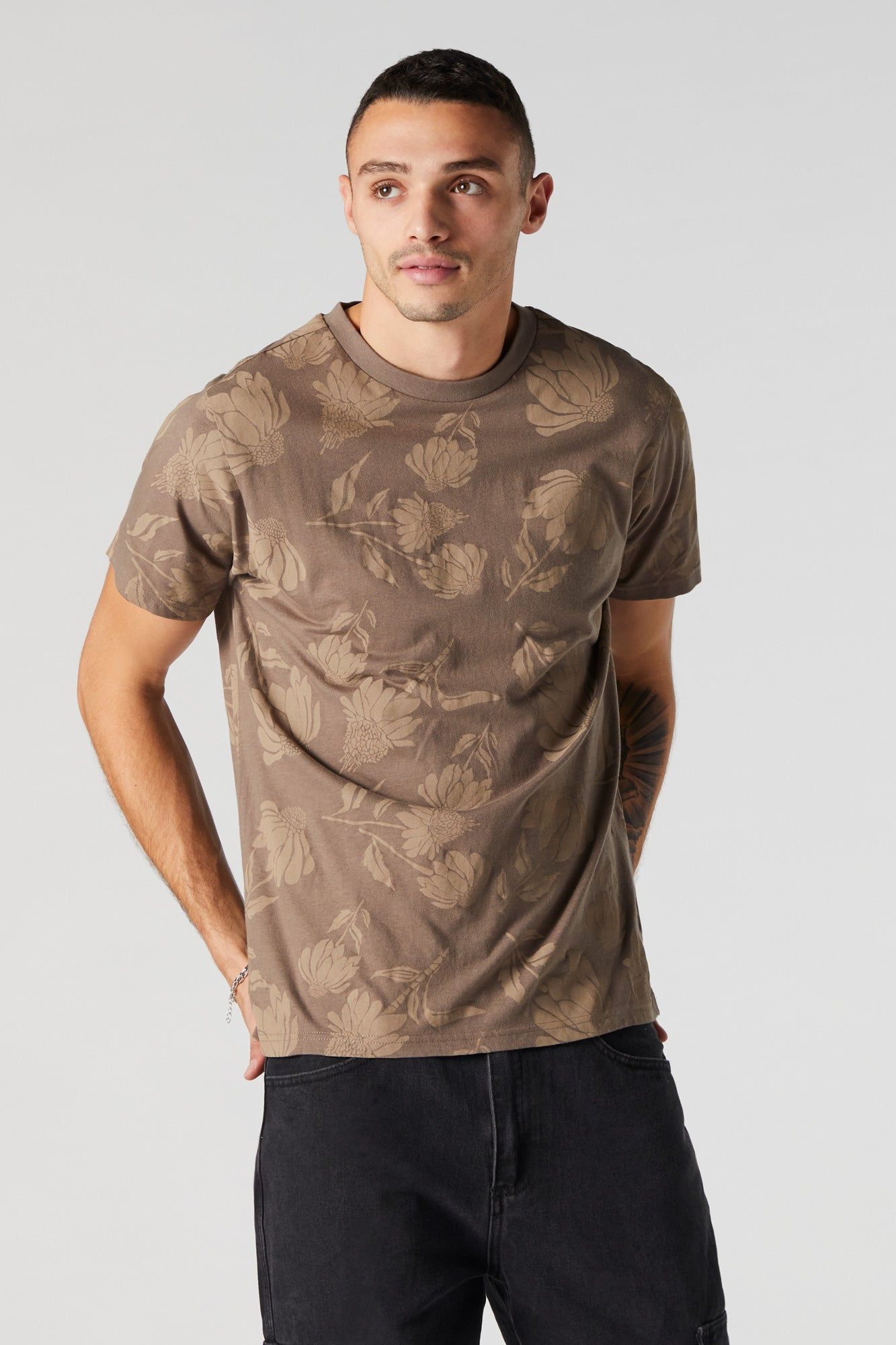 Chunky Floral Graphic T-Shirt sold by Urban Planet product image thumbnail 4