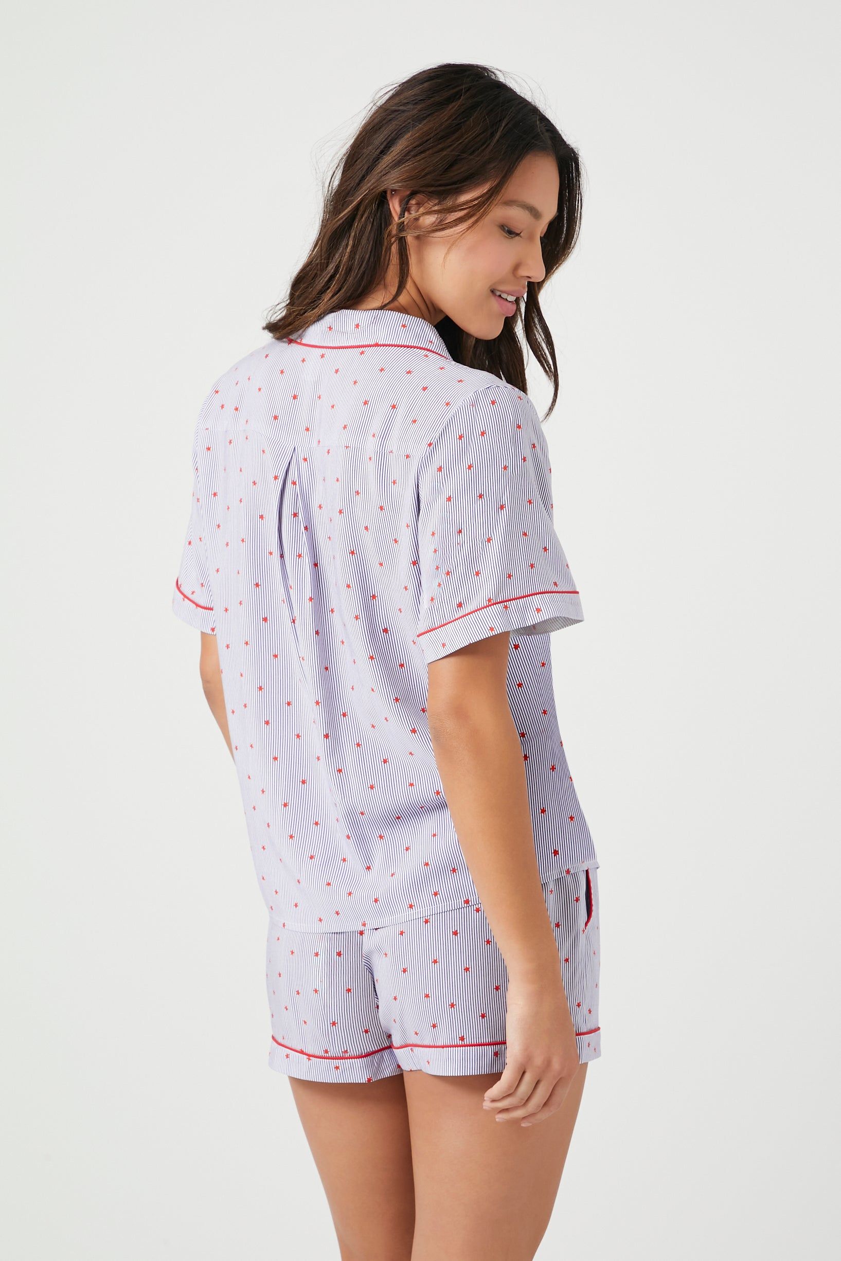 Ensemble-pyjama haut et short à imprimé d'étoiles sold by Urban Planet product image thumbnail 2