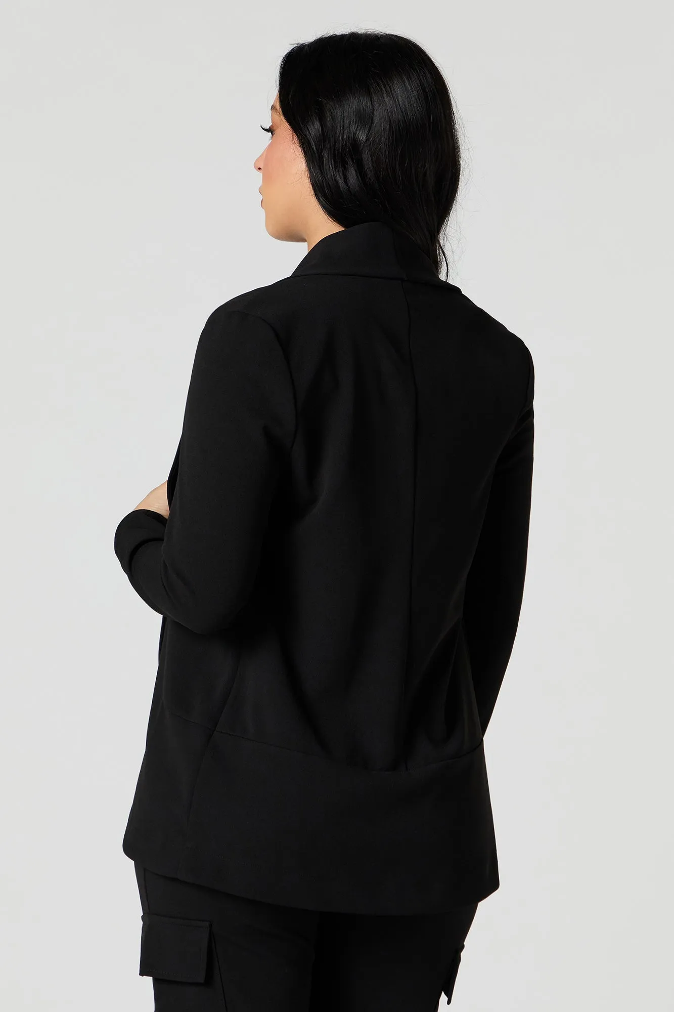 Blazer enveloppant en crêpe sold by Urban Planet product image thumbnail 2