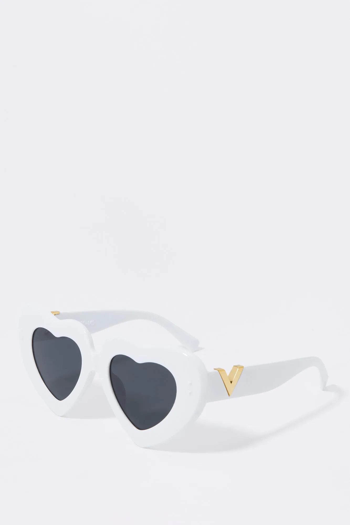 Chunky Heart Sunglasses sold by Urban Planet product image thumbnail 2