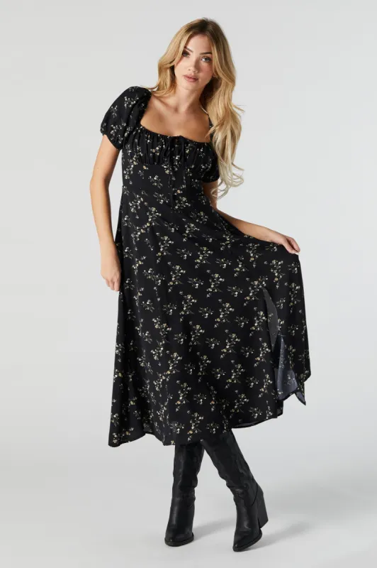 Robe fleurie midi de style laitière sold by Urban Planet