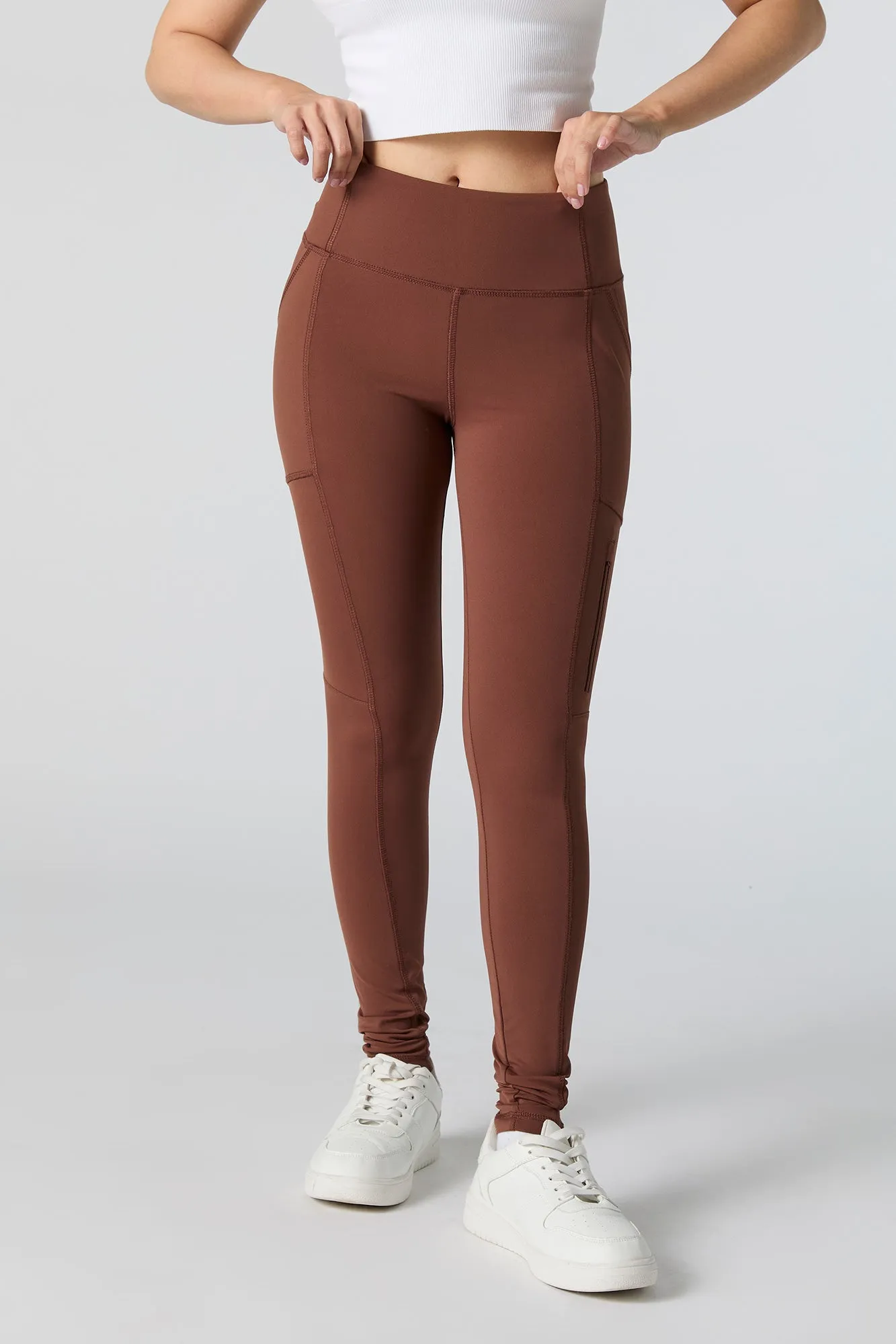 Legging Active à poches multiples avec fermeture à glissière sold by Urban Planet product image thumbnail 2