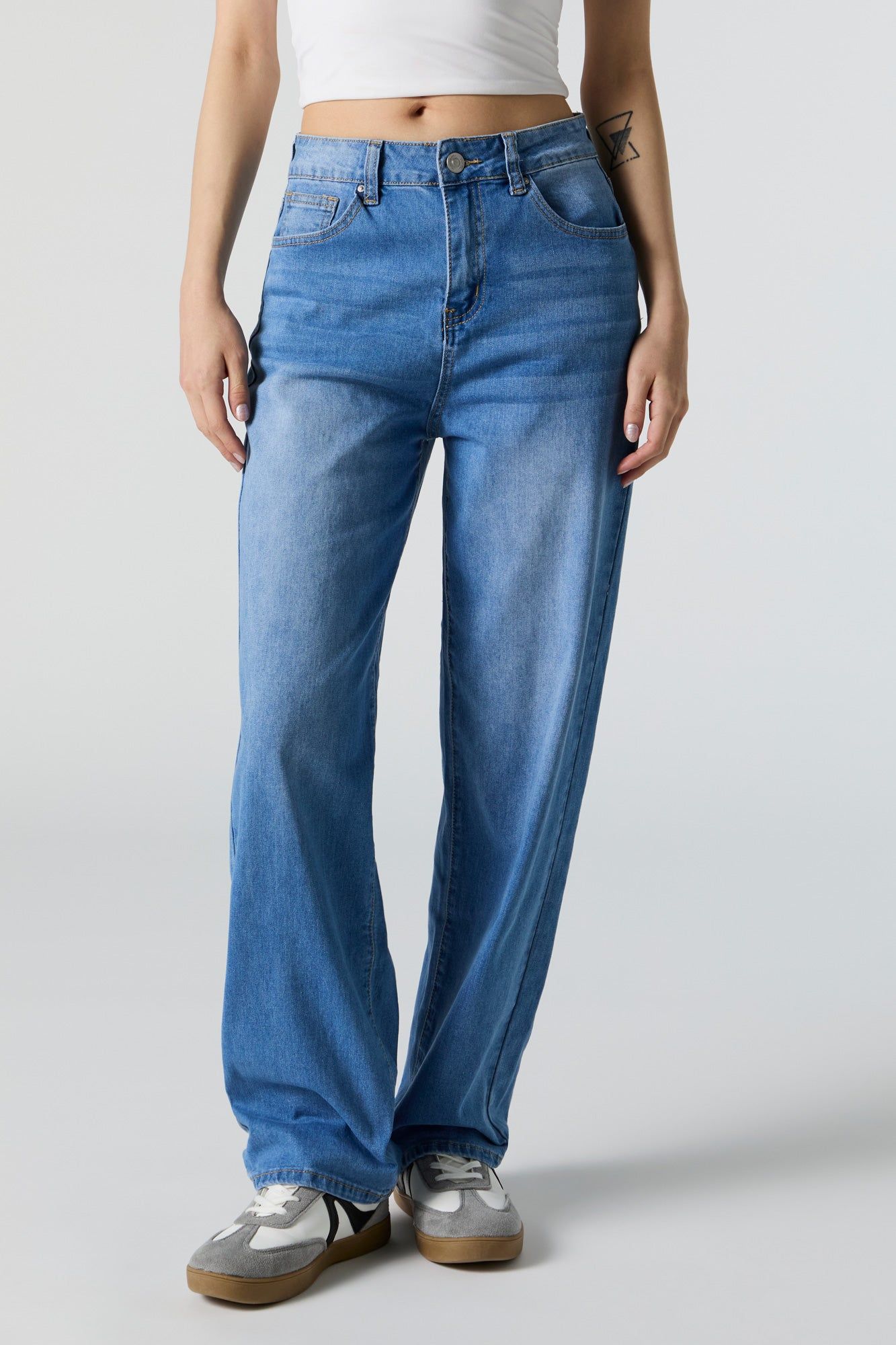 Medium Wash Wide Leg Jean sold by Urban Planet product image thumbnail 5