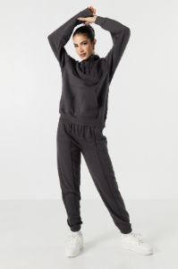 Pantalon de jogging en molleton uni avec surpiqûres avant sold by Urban Planet