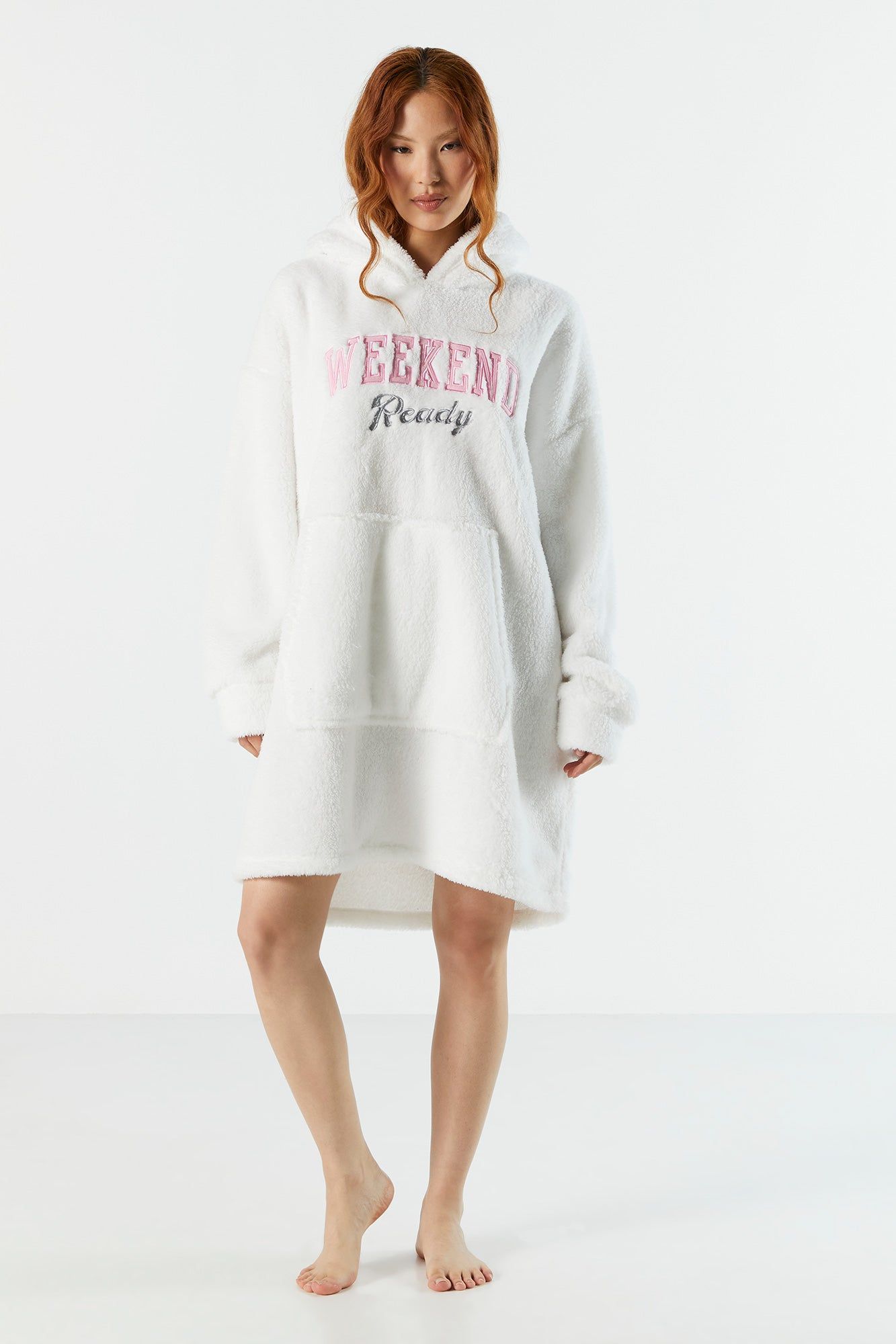 Haut surdimensionné avec motif Weekend sold by Urban Planet product image thumbnail 3