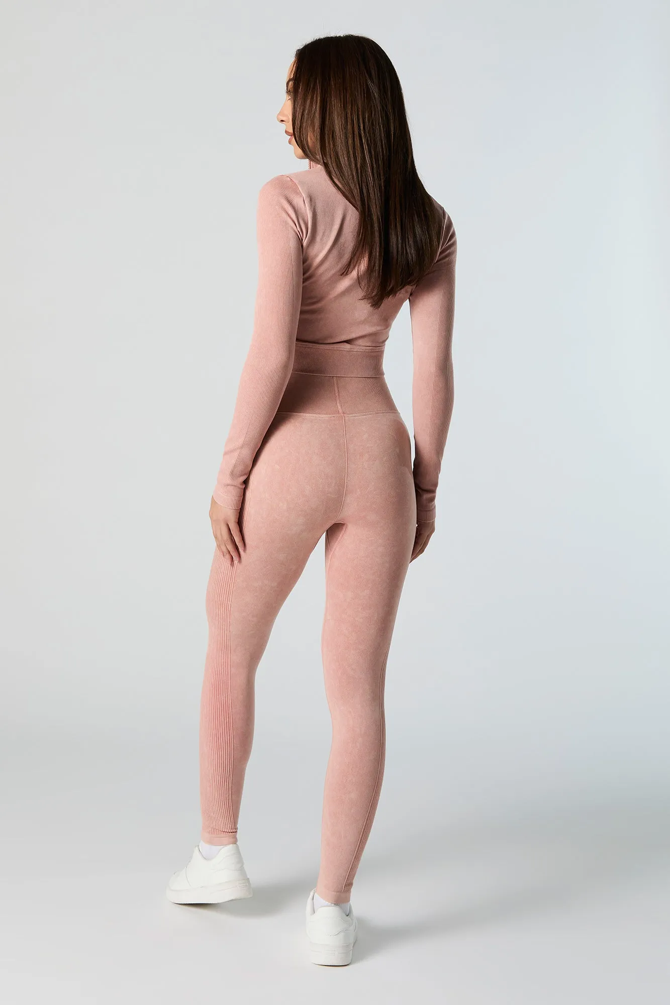 Legging Active délavé à surplis sold by Urban Planet product image thumbnail 3