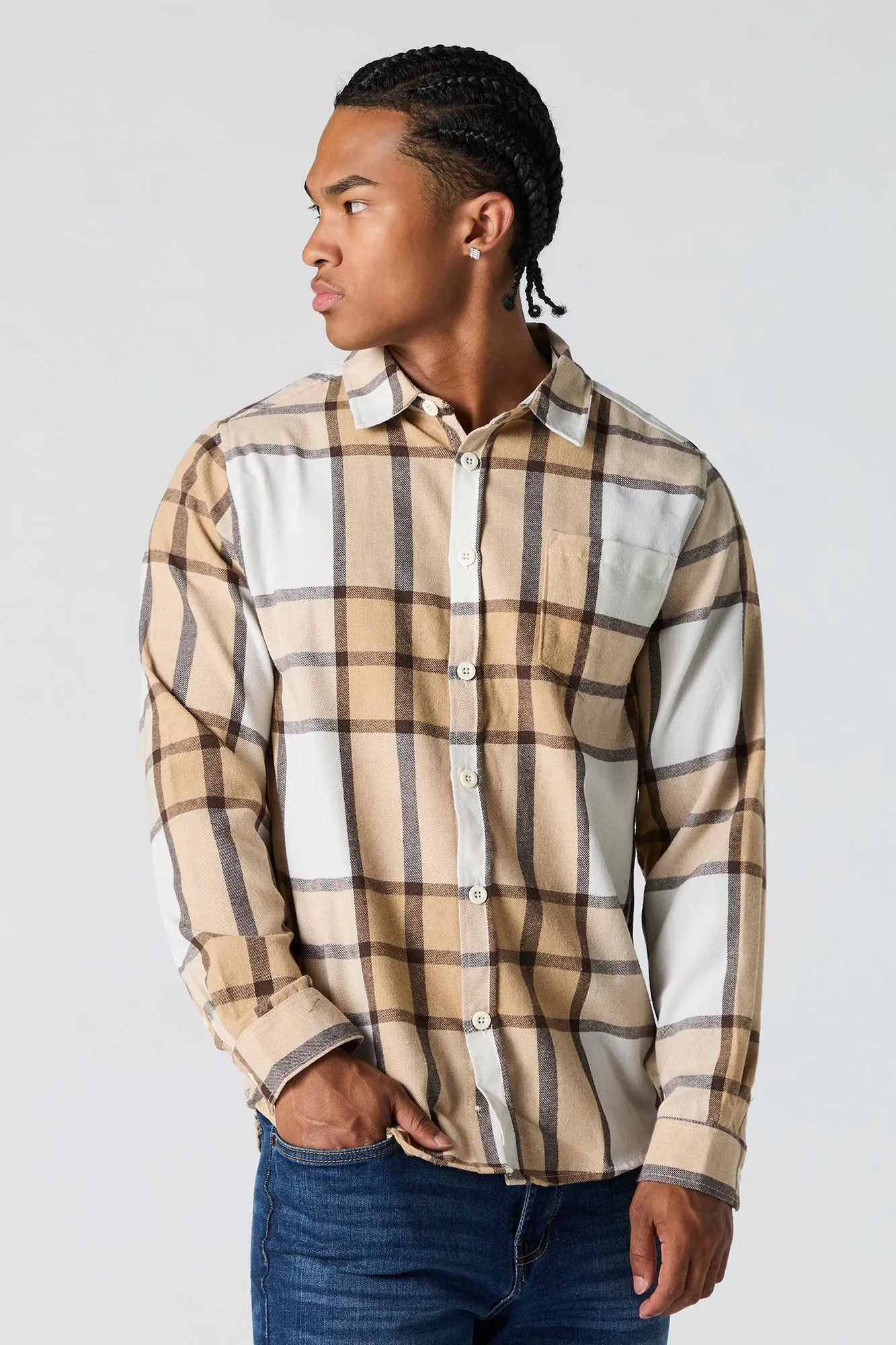 Haut boutonné à carreaux fauve sold by Urban Planet