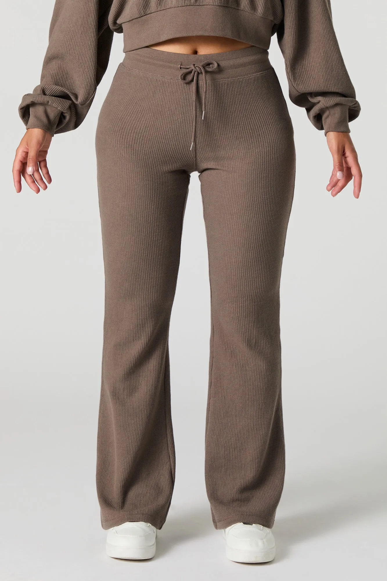 Pantalon en tricot gaufré à jambe évasée sold by Urban Planet product image thumbnail 5