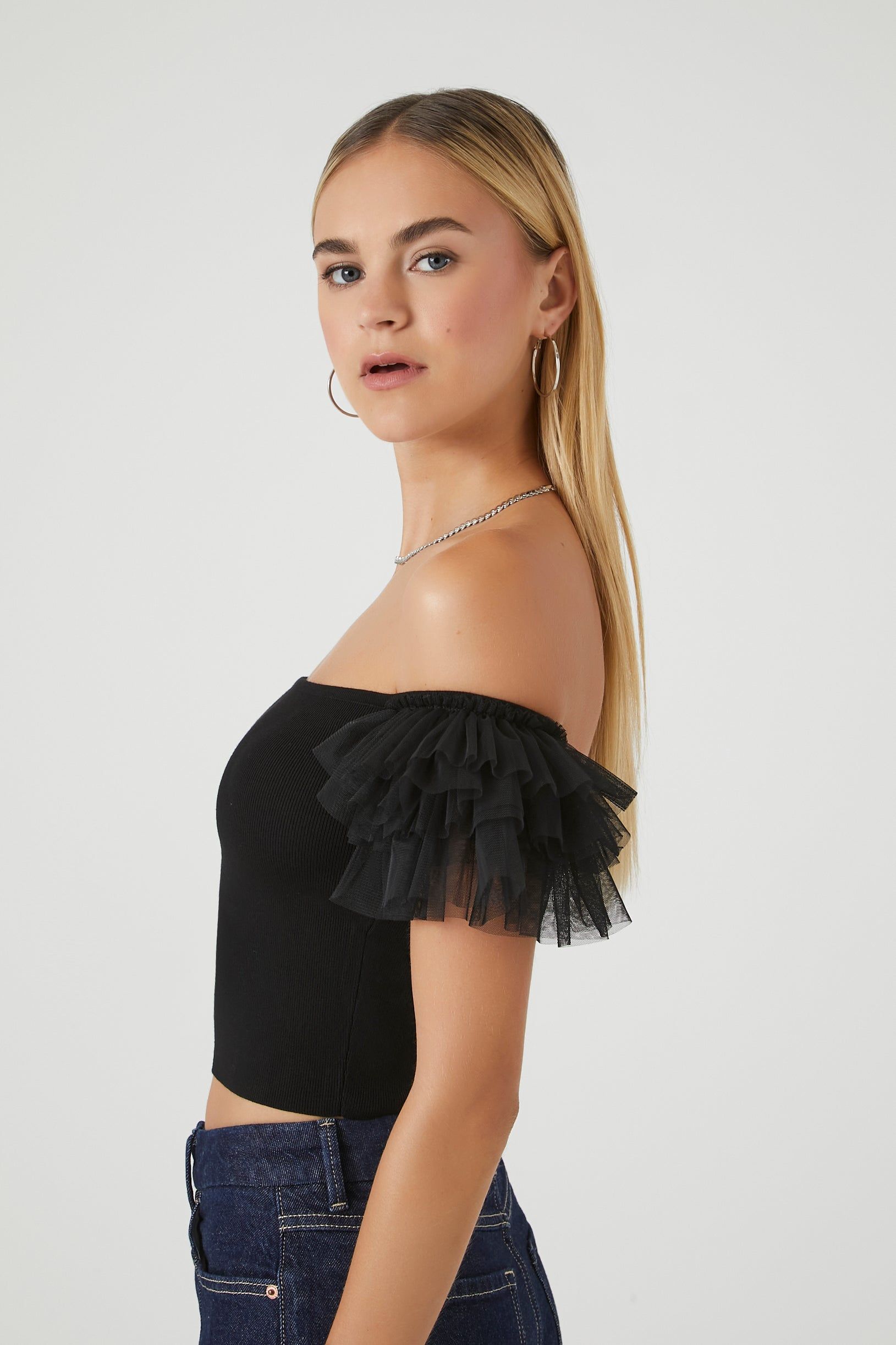 Haut court en tricot à épaules dénudées sold by Urban Planet product image thumbnail 2