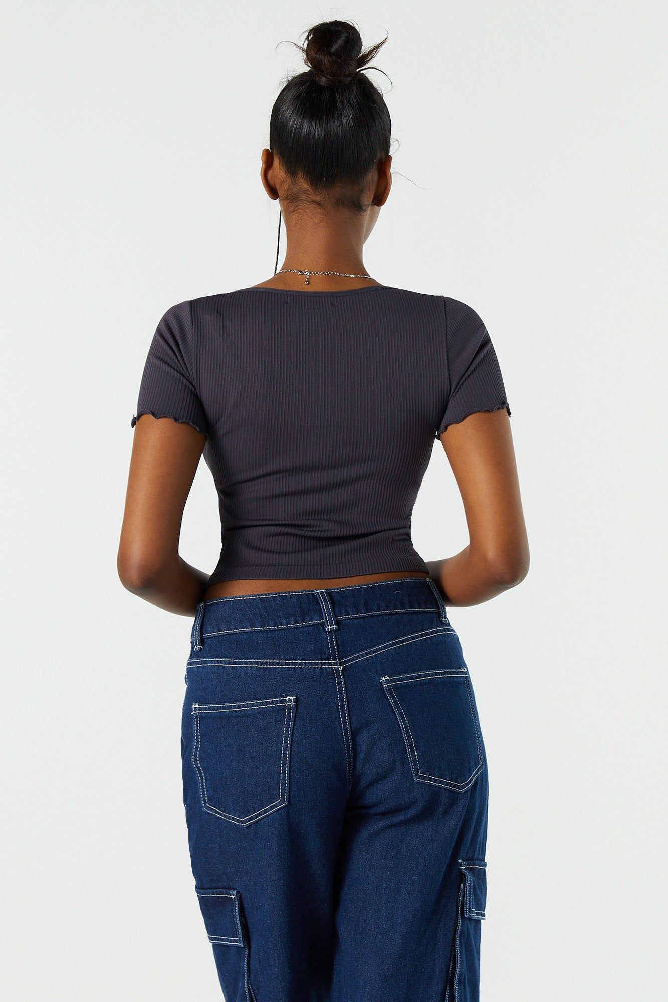 Seamless Ribbed Lettuce Trim T-Shirt sold by Urban Planet product image thumbnail 8