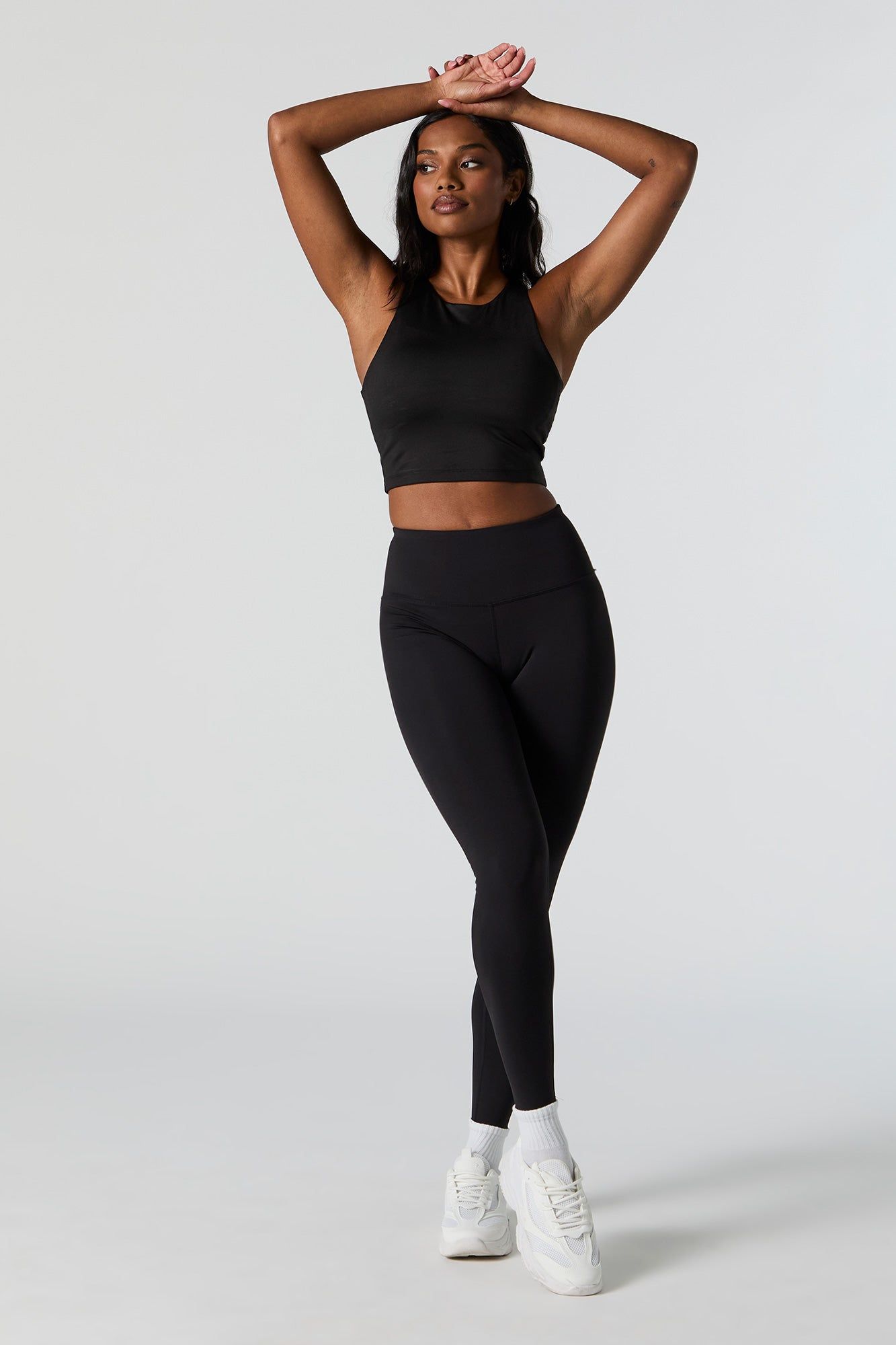 Legging Active à taille haut avec poches arrière sold by Urban Planet product image thumbnail 5