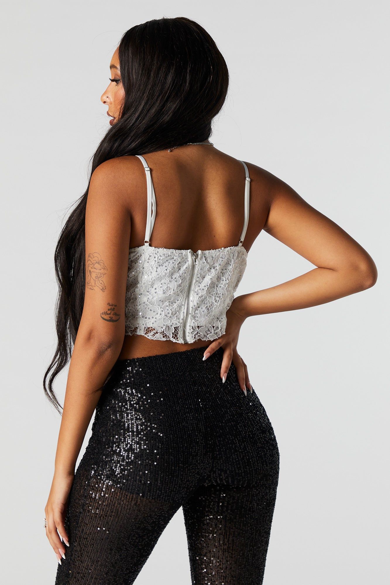 Camisole en dentelle avec paillettes sold by Urban Planet product image thumbnail 3