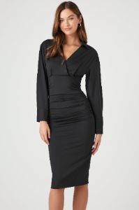 Robe midi à surplis avec manches longues sold by Urban Planet