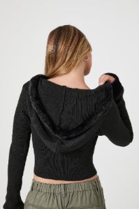 Haut à capuchon avec imprimé Love en pierres du Rhin et fermeture à glissière sold by Urban Planet