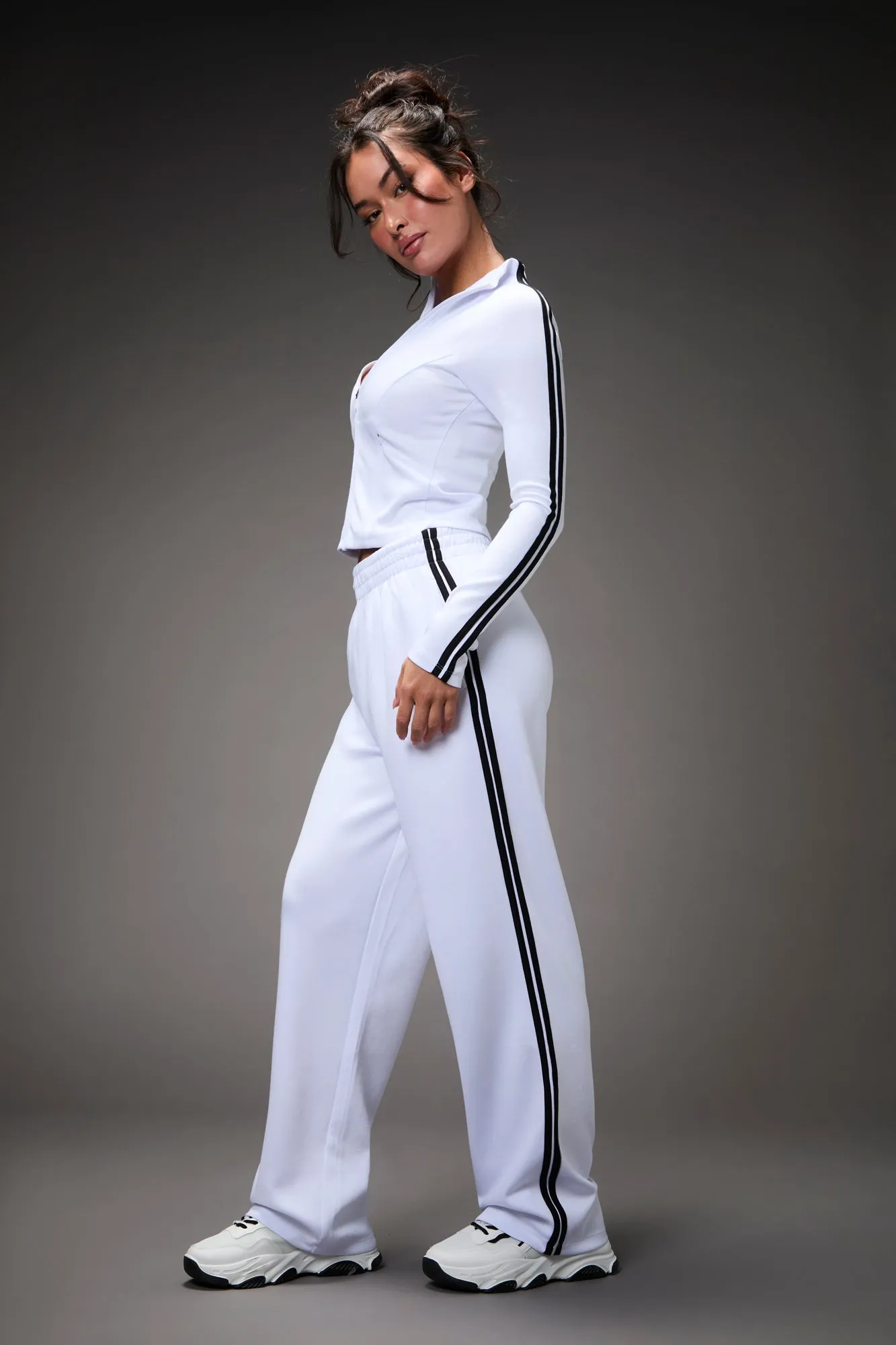 Pantalon Active rayé sold by Urban Planet