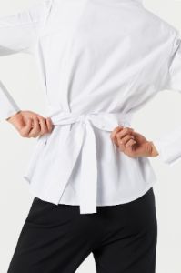 Haut boutonné à manches longues avec attache au dos sold by Urban Planet