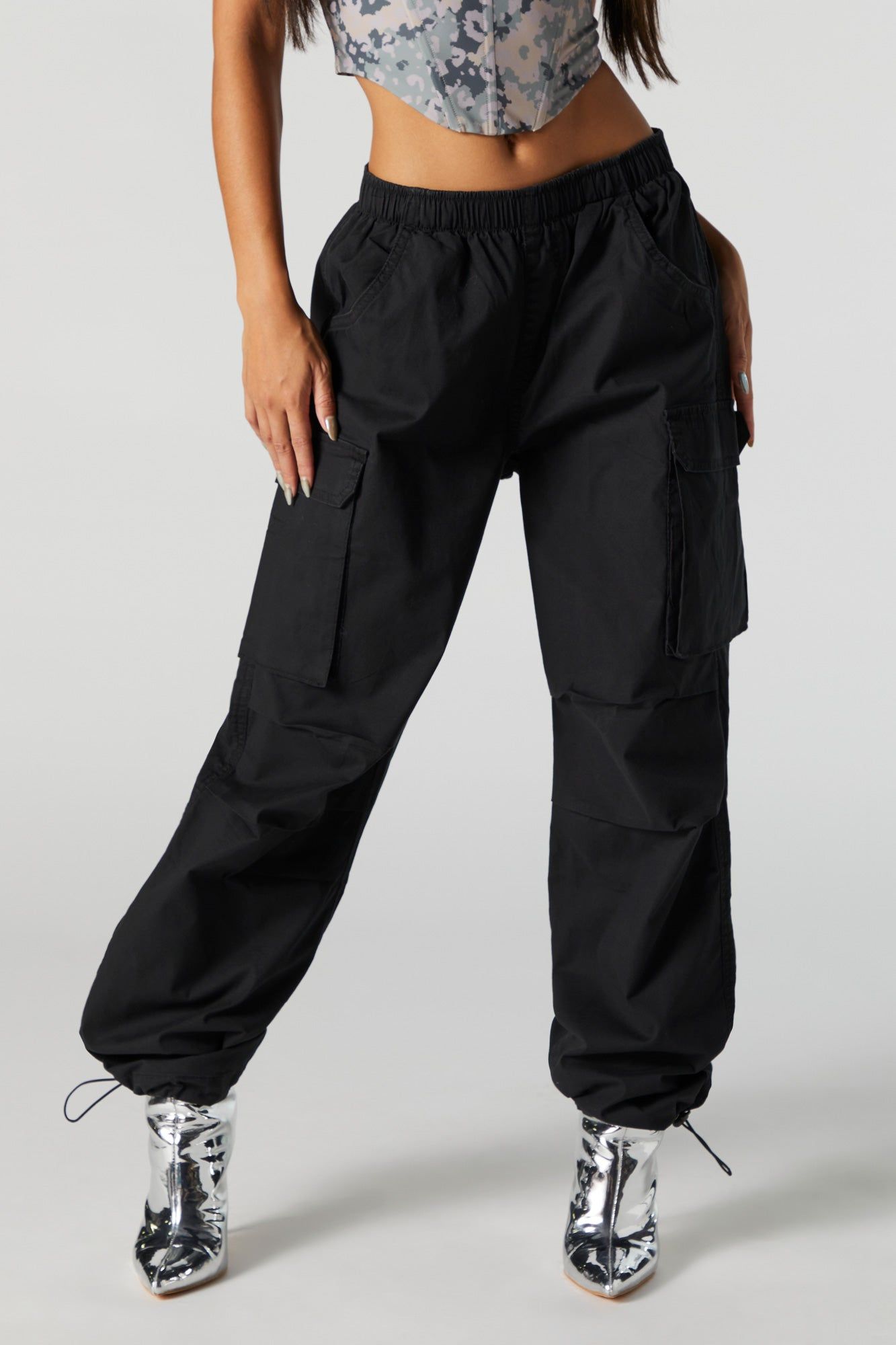 Jogger cargo avec taille coulissante à barillet sold by Urban Planet product image thumbnail 5
