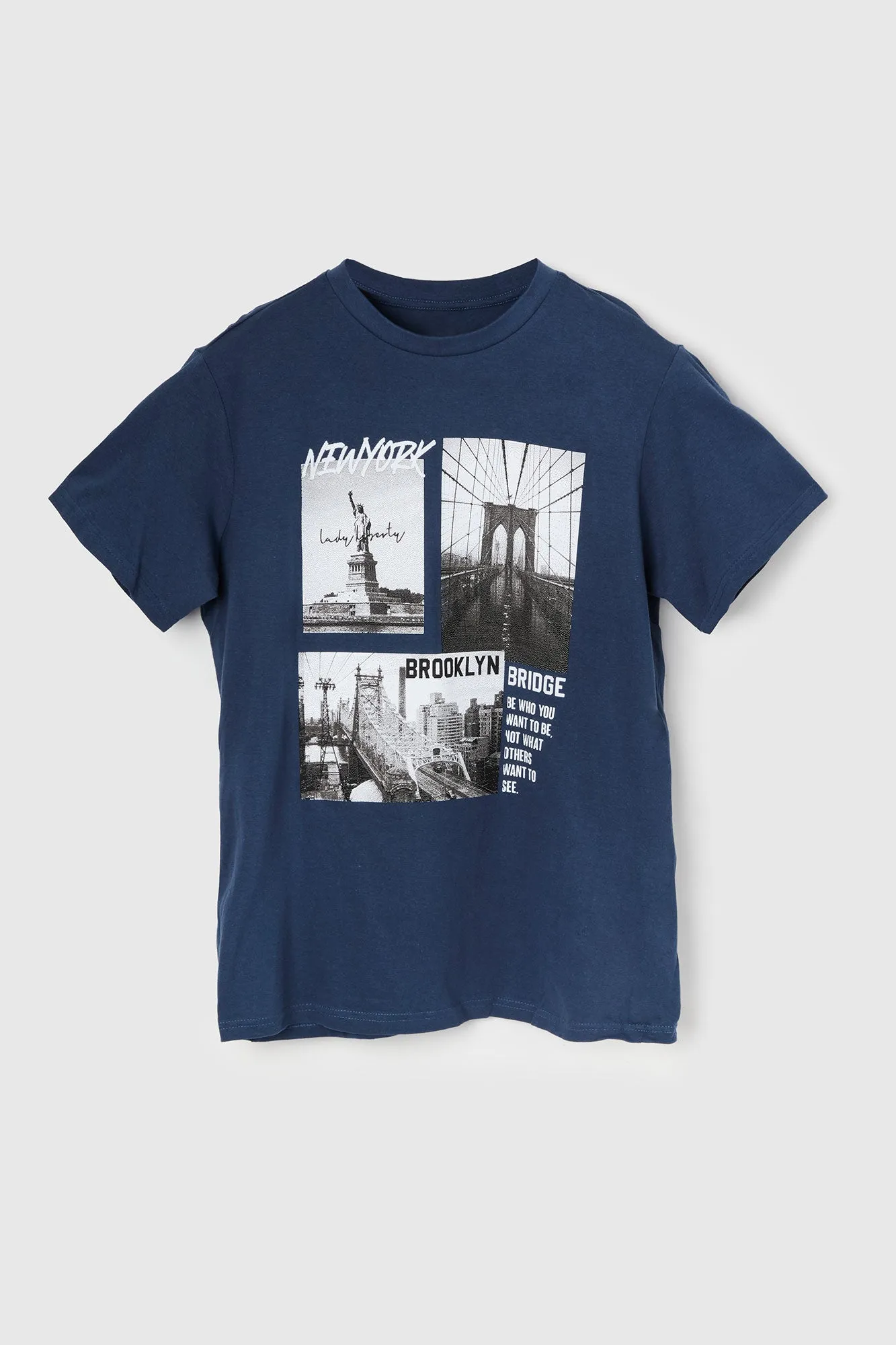 T-shirt de coupe garçonne à imprimé Brooklyn Bridge sold by Urban Planet product image thumbnail 4