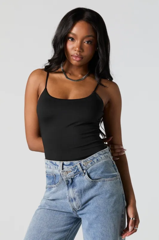 Maillot profilé sans couture à encolure arrondie sold by Urban Planet