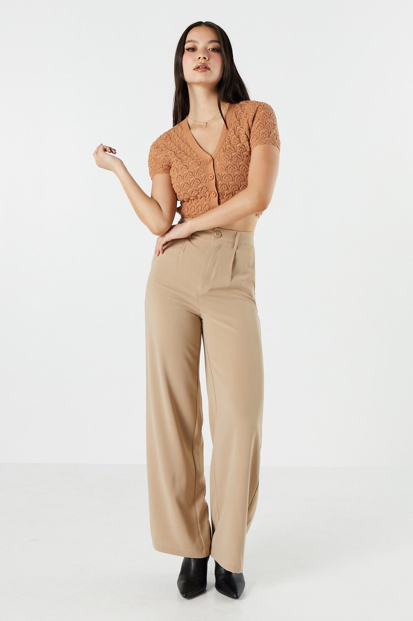 Haut boutonné en tricot de pointelle sold by Urban Planet product image thumbnail 3