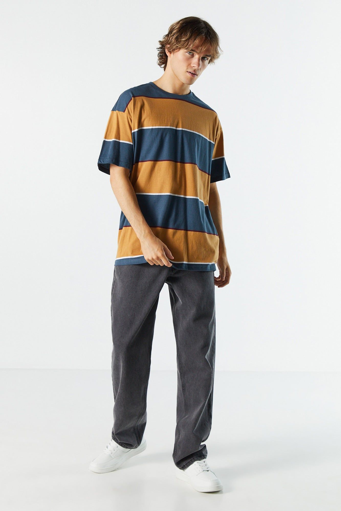 T-shirt ras du cou à rayures larges sold by Urban Planet product image thumbnail 6