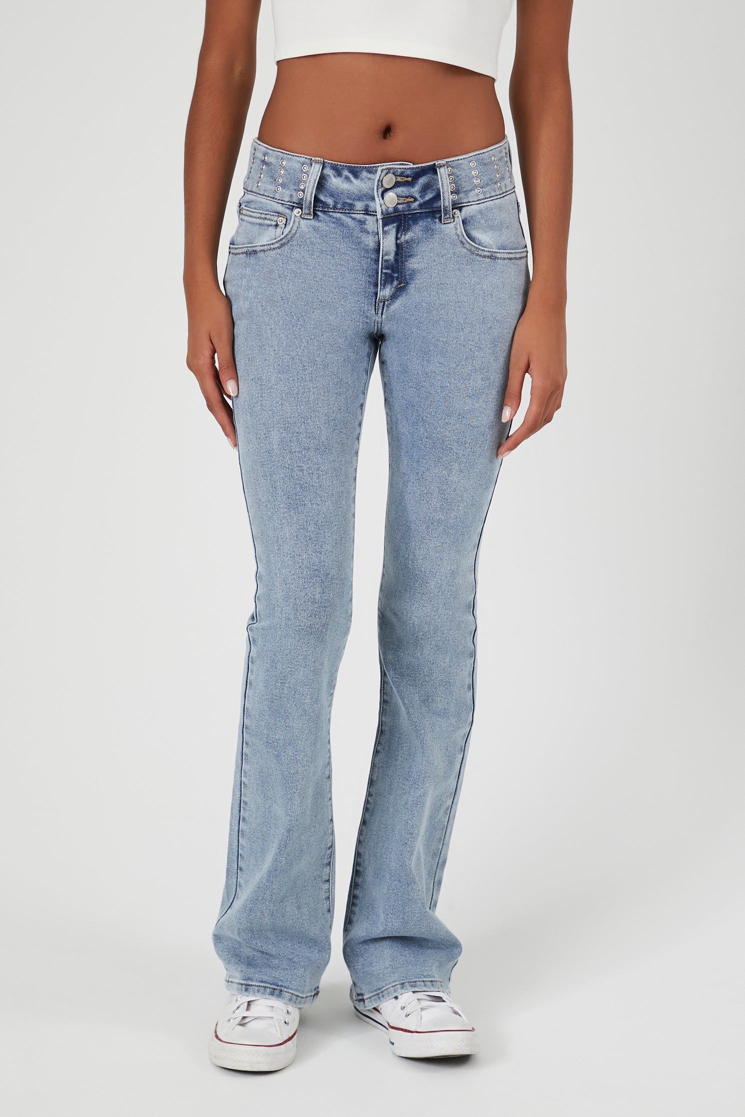 Jean à jambe évasée et taille basse sold by Urban Planet product image thumbnail 2