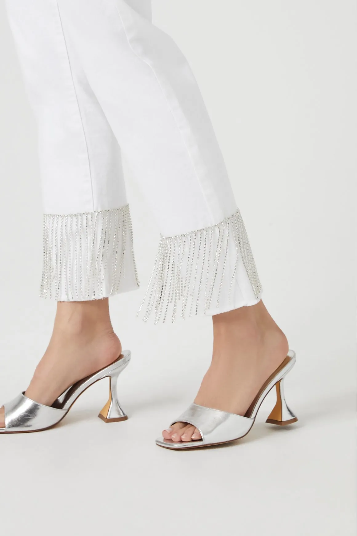 Jean à jambe droite avec franges et pierres du Rhin sold by Urban Planet product image thumbnail 5