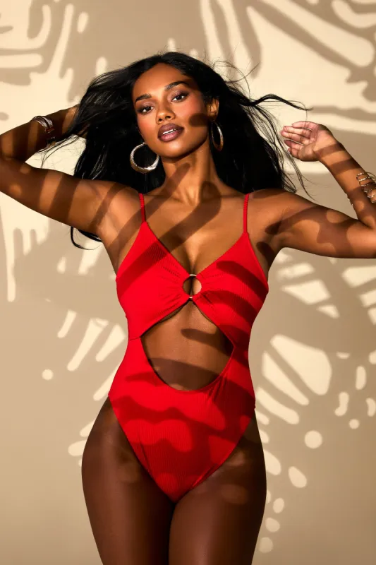 Maillot de bain une-pièce avec découpes sold by Urban Planet