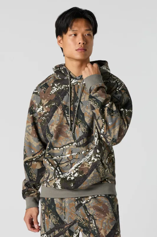 Haut à capuchon en molleton avec imprimé Forêt et motif camouflage sold by Urban Planet