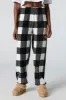Pantalon de pyjama imprimé en peluche sold by Urban Planet