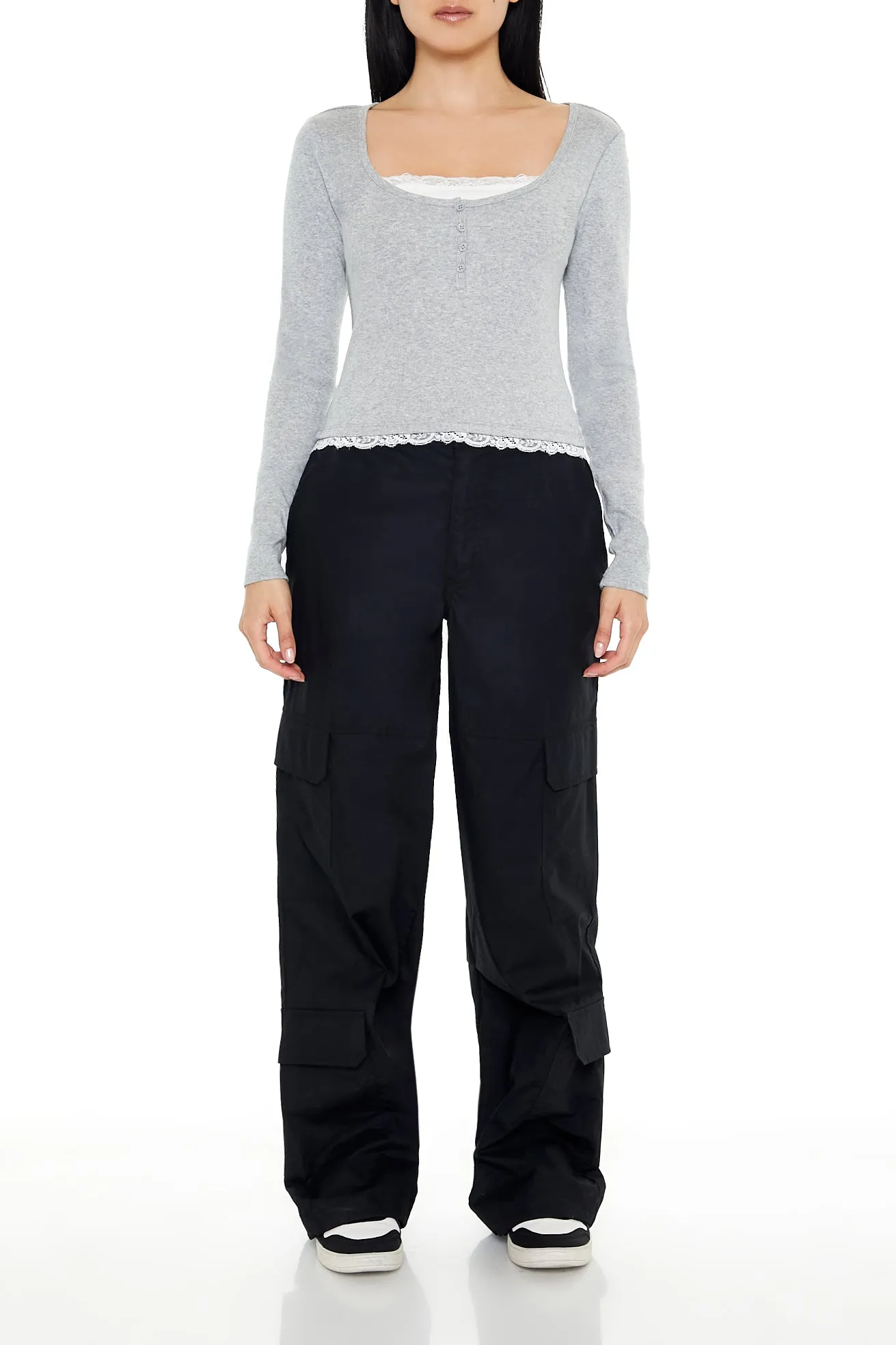 Haut Henley combo avec liséré de dentelle sold by Urban Planet product image thumbnail 2
