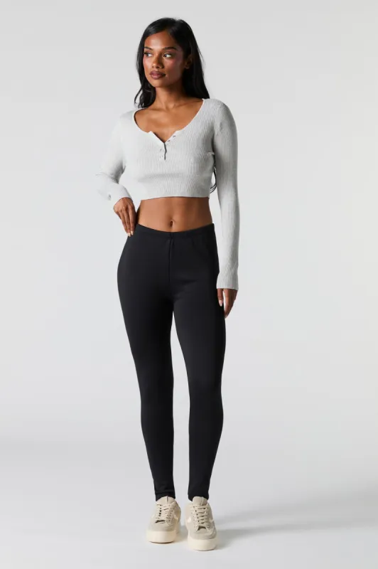 Legging doublé de similifourrure sold by Urban Planet