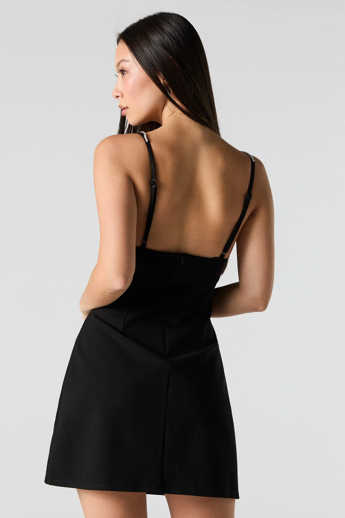 Minirobe bustier avec boucle et pierres du Rhin sold by Urban Planet product image thumbnail 5