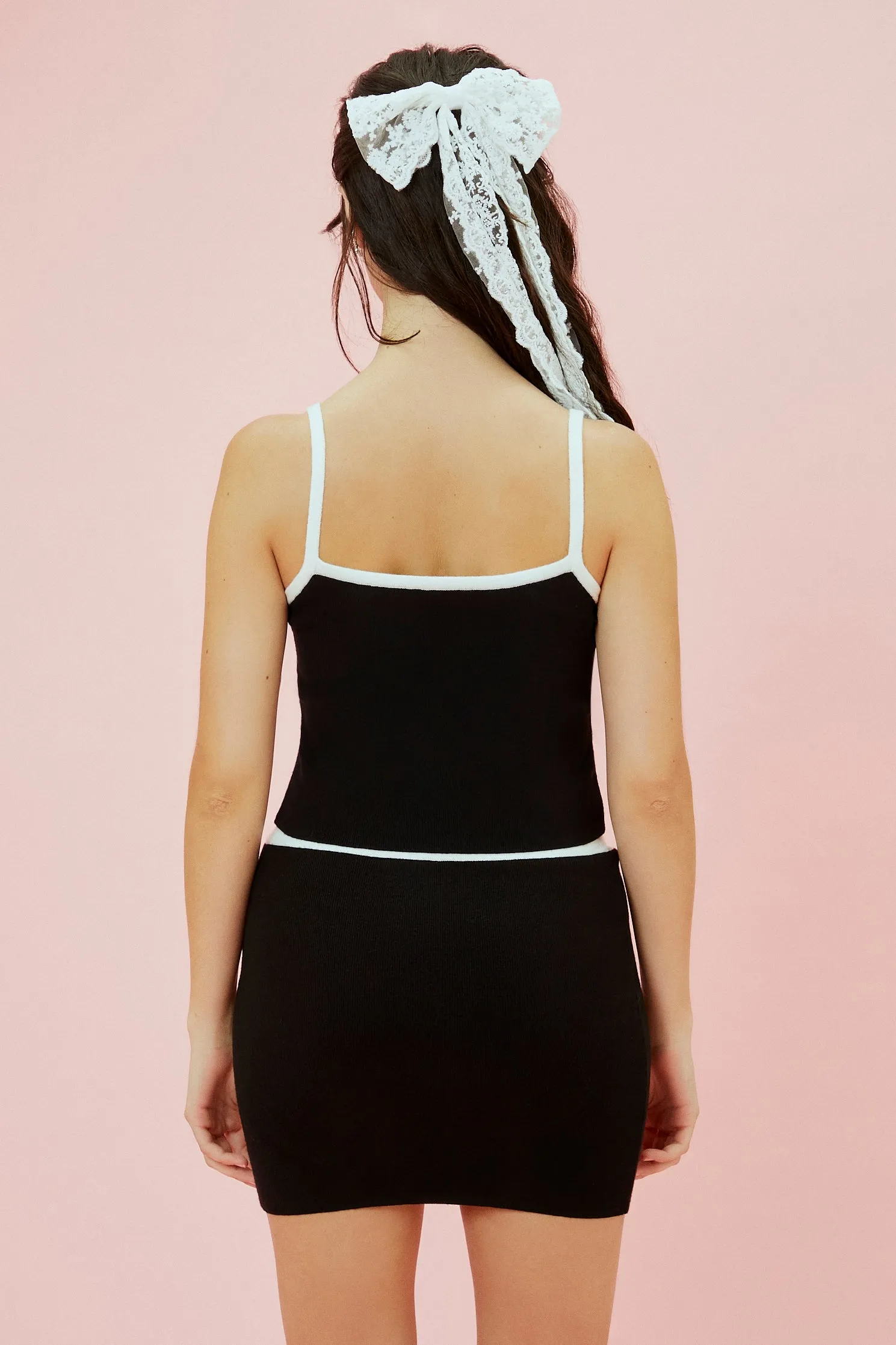 Camisole en tricot à imprimé Hello Kitty avec pierres du Rhin sold by Urban Planet product image thumbnail 3