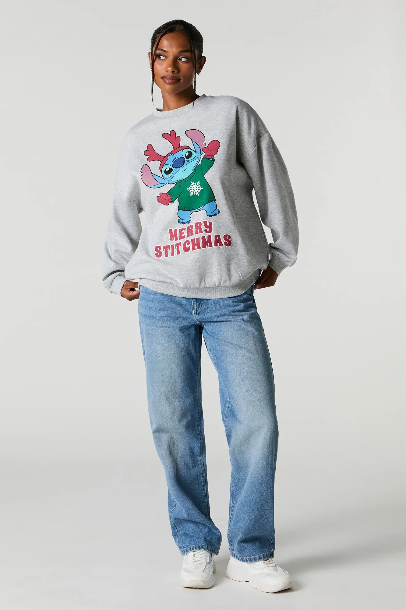 Chandail en molleton à imprimé Merry Stitchmas sold by Urban Planet product image thumbnail 3