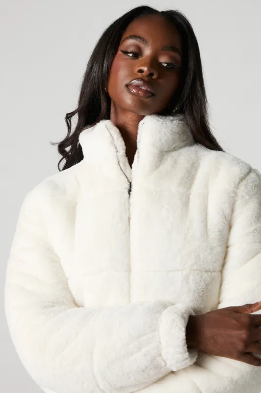 Blouson matelassé en similifourrure sold by Urban Planet