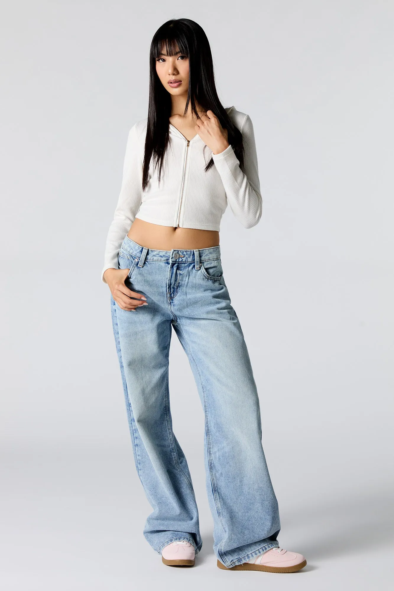 Jean de planchiste avec poches brodées sold by Urban Planet product image thumbnail 2