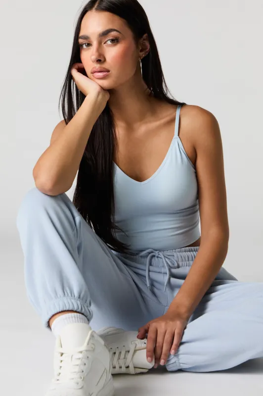 Camisole sans couture avec bonnets intégrés et encolure en V sold by Urban Planet