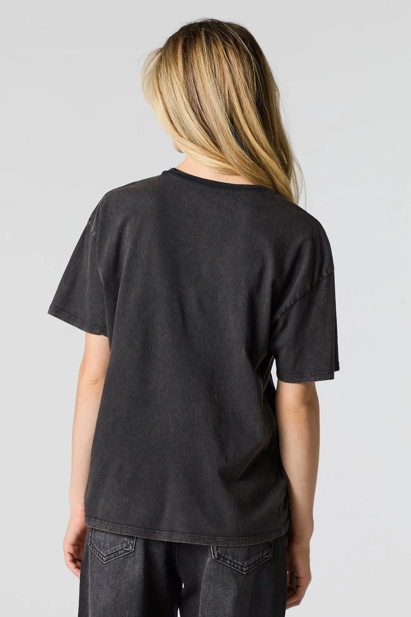 T-shirt de coupe garçonne à imprimé The Nightmare Before Christmas sold by Urban Planet product image thumbnail 3