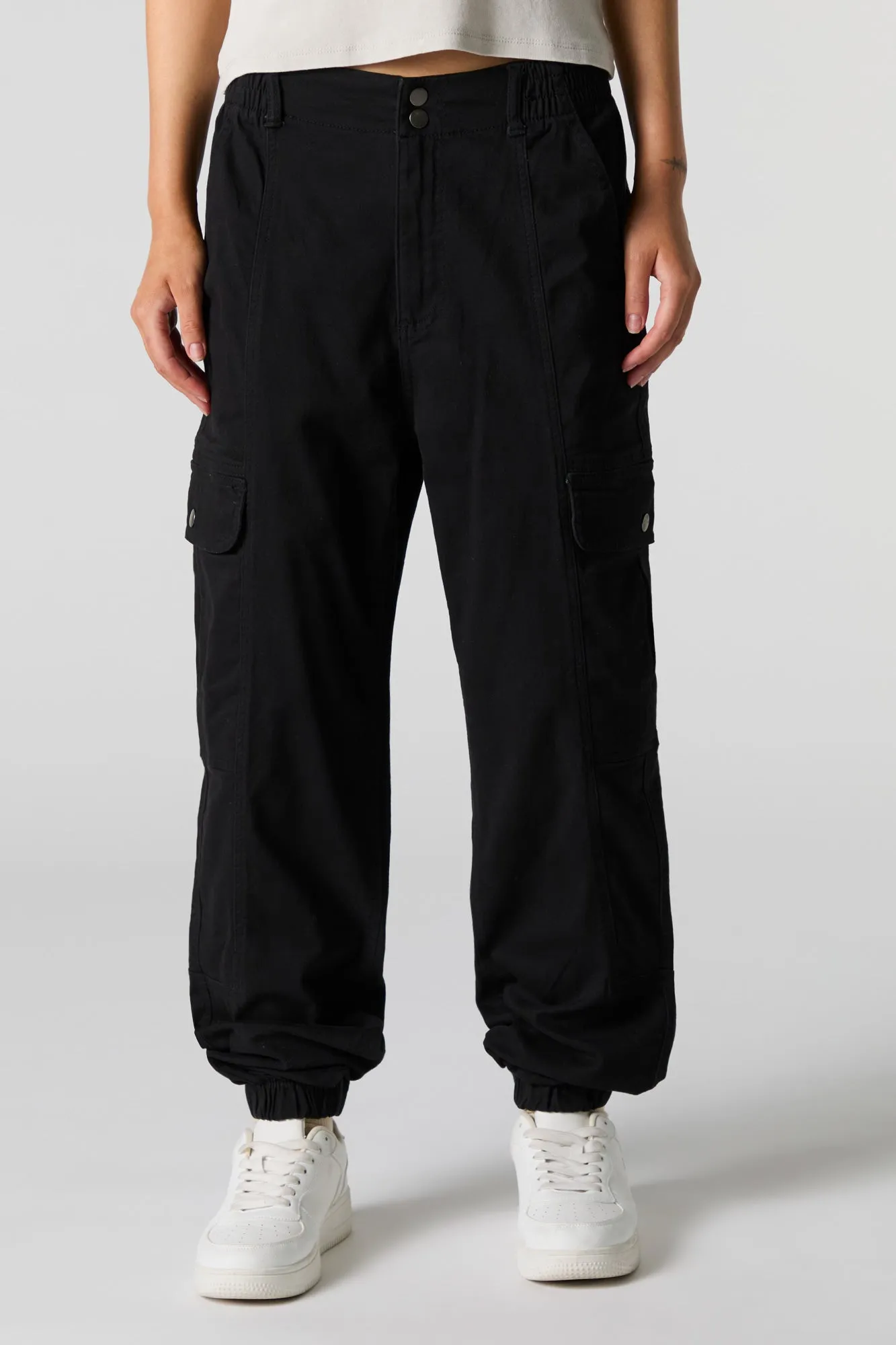 Jogger cargo avec patte de boutonnage double sold by Urban Planet product image thumbnail 5