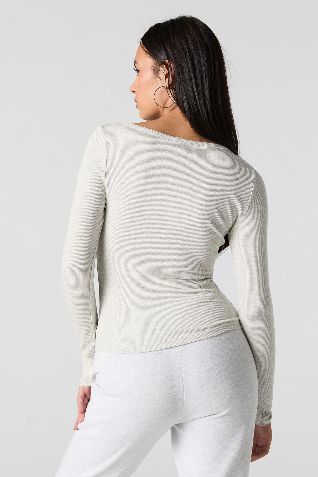 Haut à encolure ronde avec manches longues et broderie sold by Urban Planet product image thumbnail 2