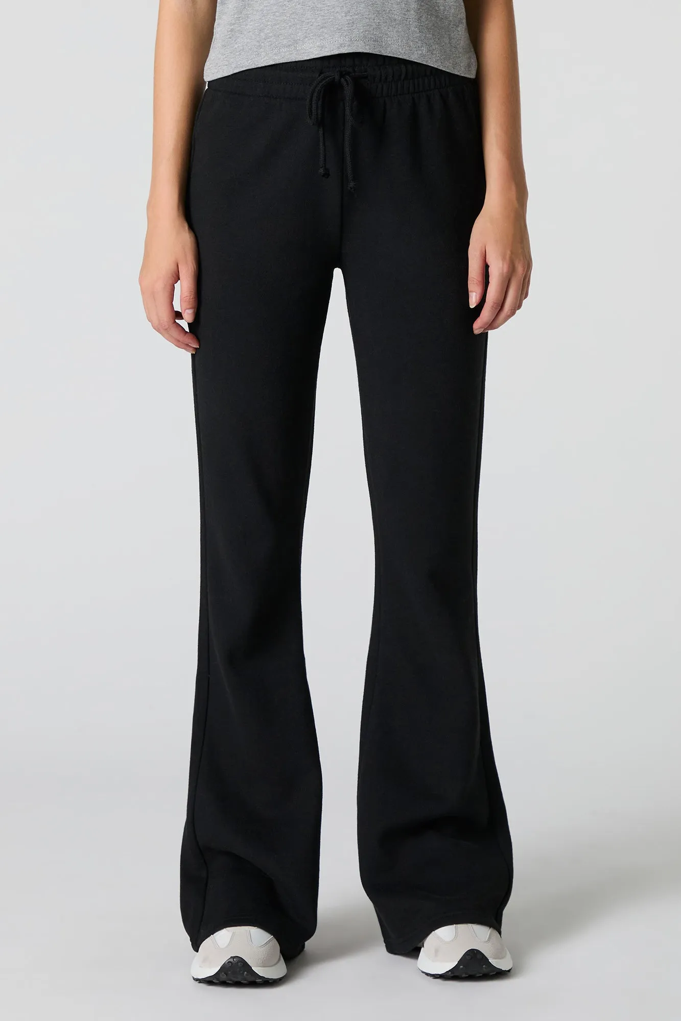 Pantalon d'entraînement à jambe évasée en molleton avec taille coulissante sold by Urban Planet product image thumbnail 5