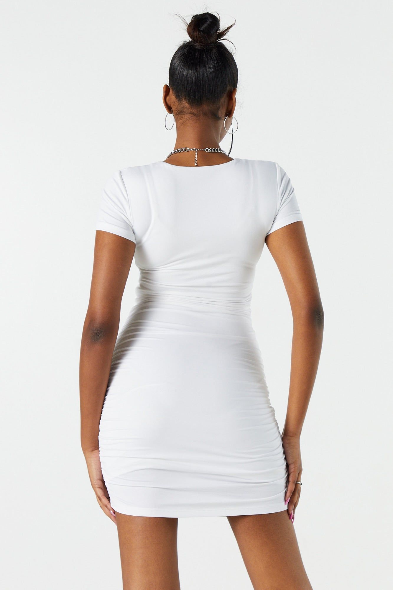 Minirobe profilée ruchée sold by Urban Planet product image thumbnail 2