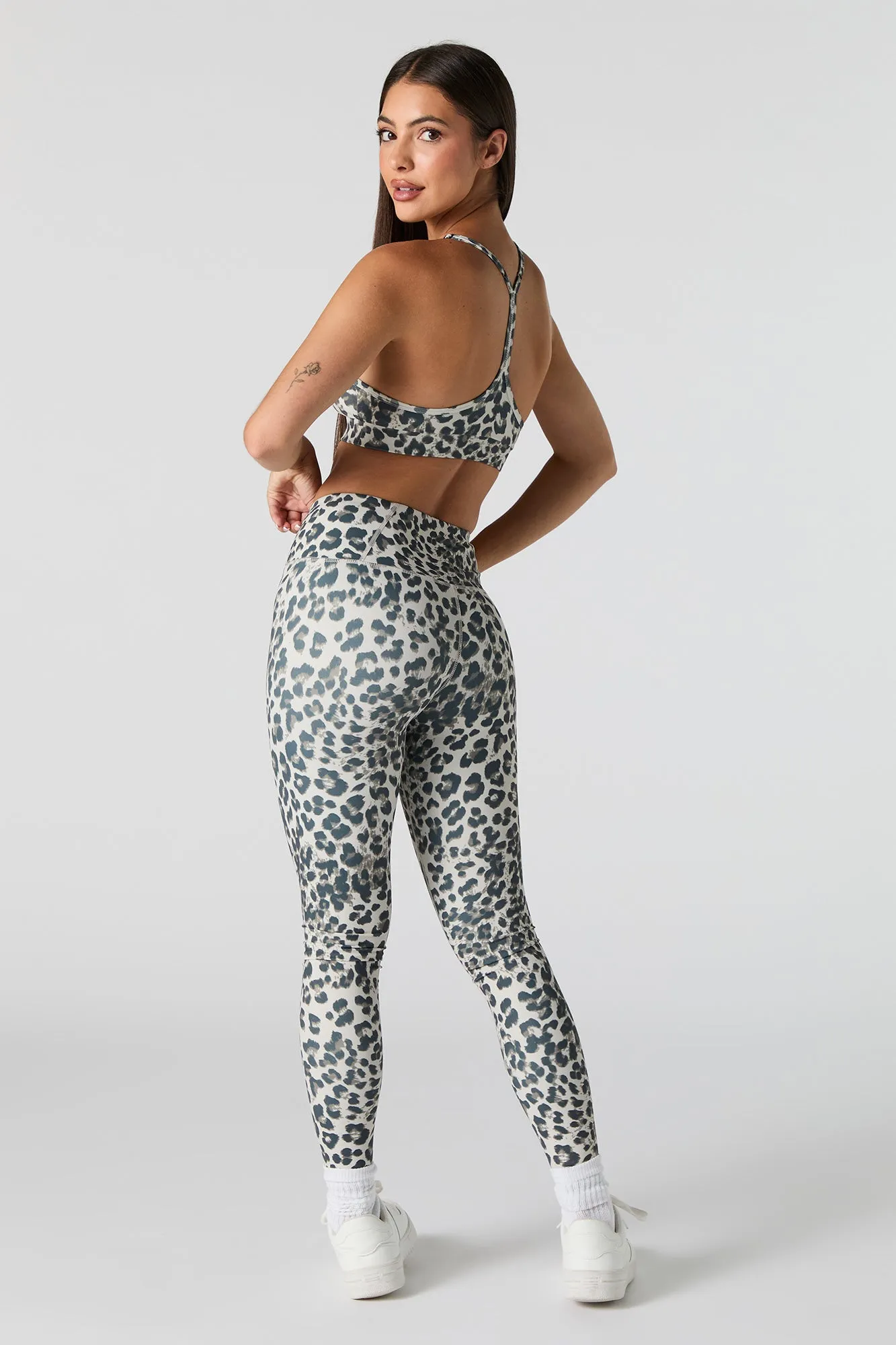 Legging avec poche arrière Active sold by Urban Planet product image thumbnail 3