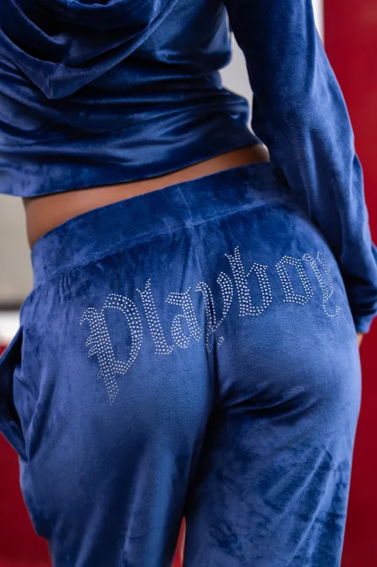 Pantalon à jambe évasée en velours avec imprimé Playboy en pierres du Rhin sold by Urban Planet