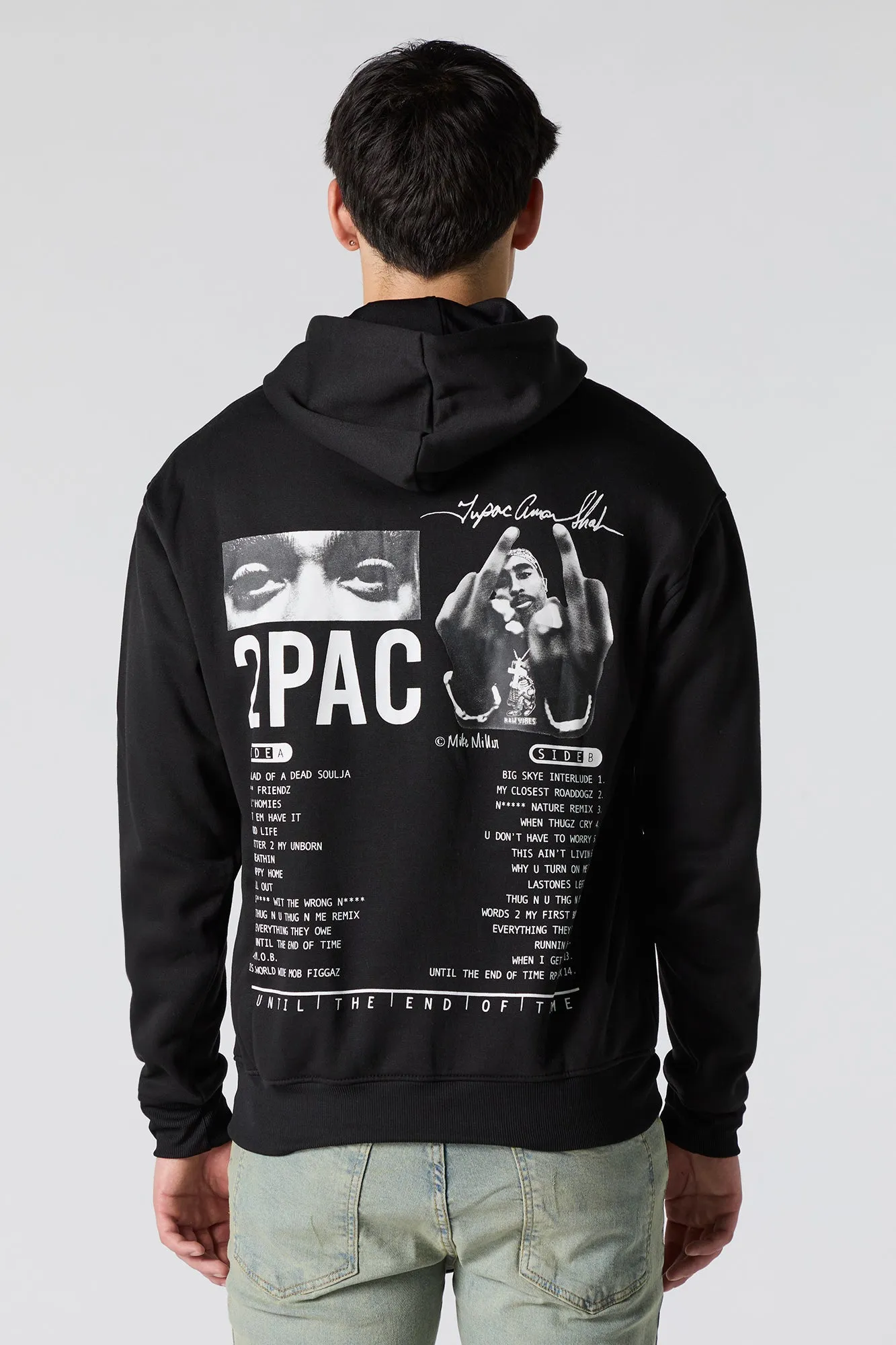 Haut à capuchon en molleton avec imprimé 2Pac sold by Urban Planet product image thumbnail 2