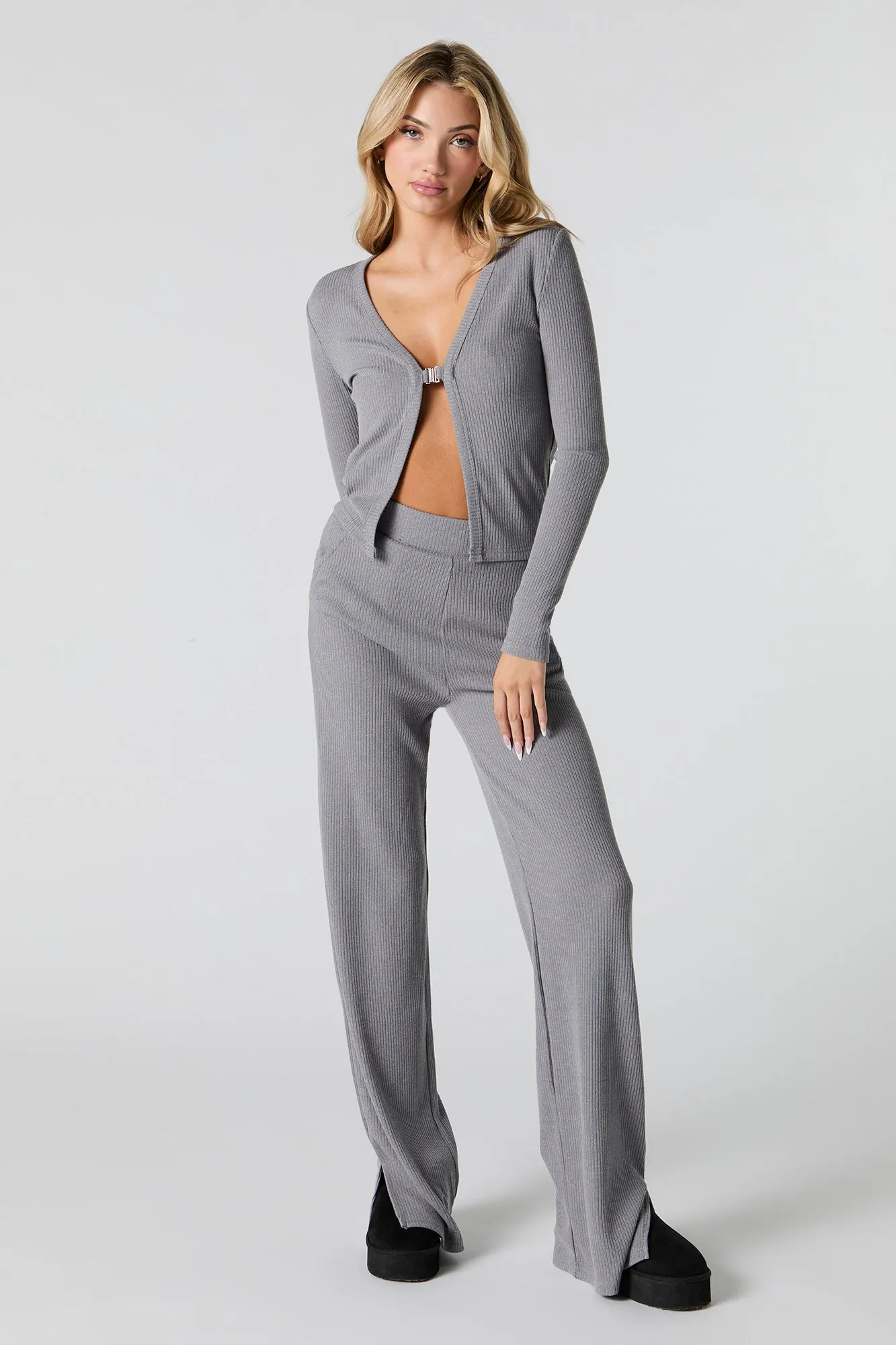 Haut en tricot côtelé à manches longues avec agrafe sold by Urban Planet product image thumbnail 3