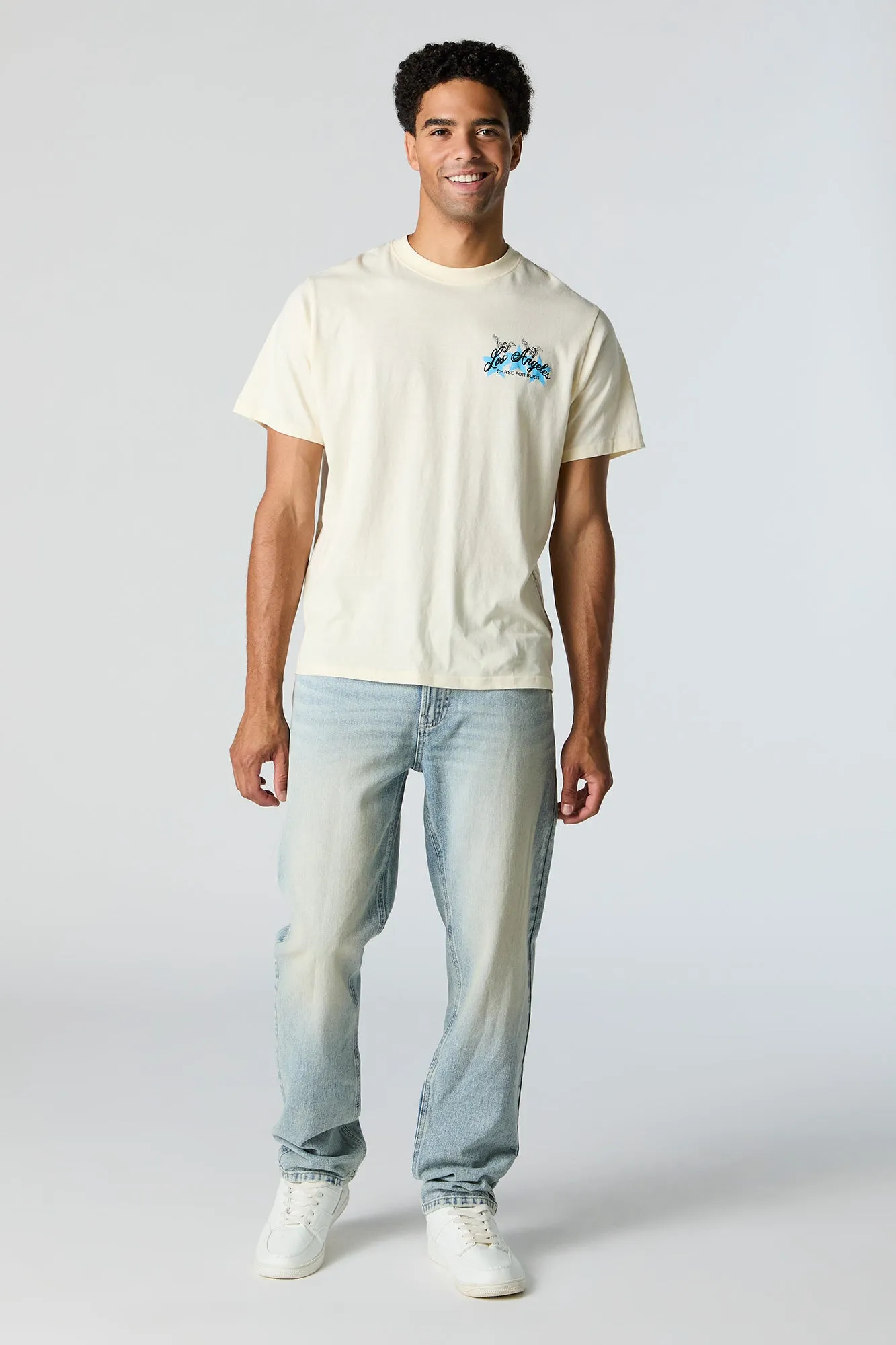 T-shirt à imprimé LA Bliss sold by Urban Planet product image thumbnail 3