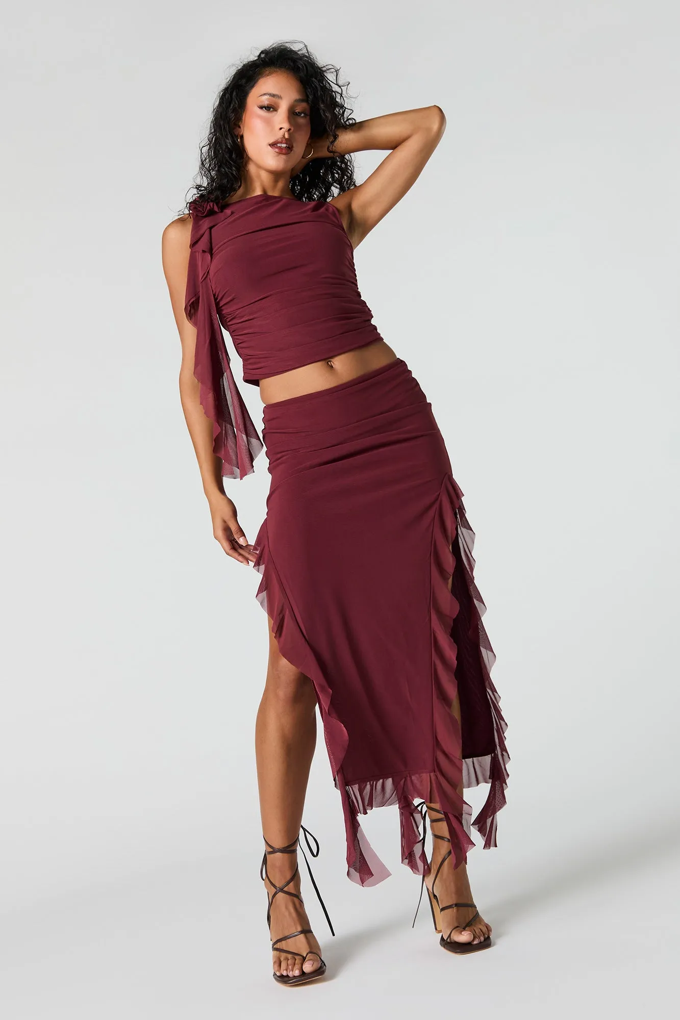 Jupe midi volantée en filet avec fente sold by Urban Planet